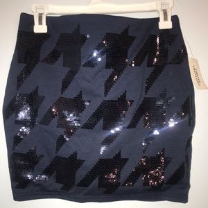 NWT Forever 21 navy sequin mini skirt